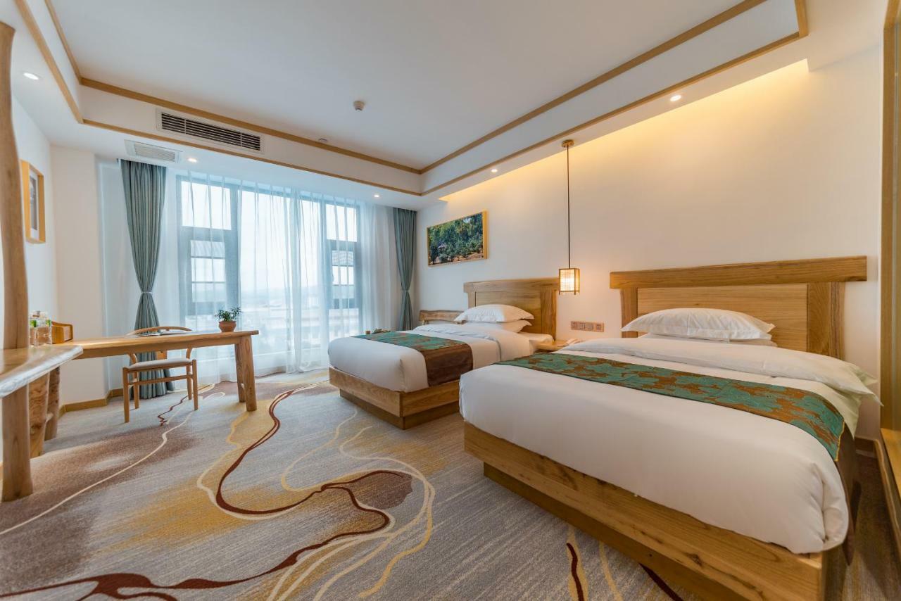 Yunxianju Tea Culture Theme Hotel Куньмин Экстерьер фото
