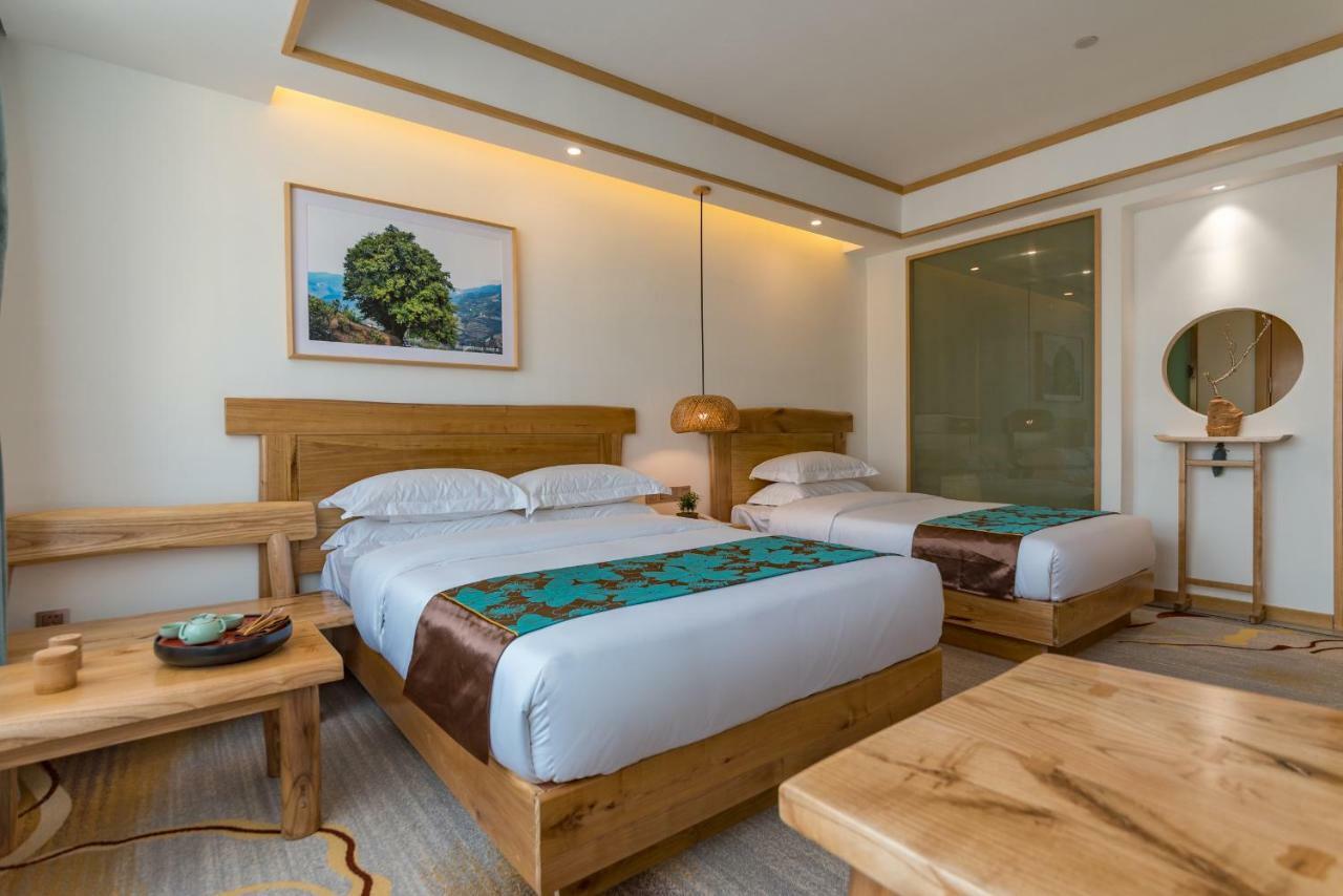 Yunxianju Tea Culture Theme Hotel Куньмин Экстерьер фото